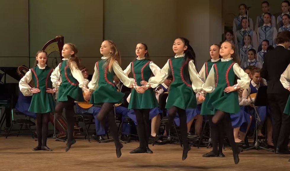 dance, talent, kids, boys, girls, music, tradition, impressive, performance, dancers, musicians, instruments, amazing, harmony, piece, crowd, show, stage
