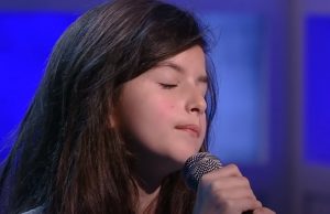 singer, talent, show, amazing, little, girl, famous, crowd, audience, performance, guitar, amazing, talented, gifted, inbelievable,