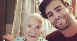 USA trends, instagram trends, tiktoker trends, human being, take care of elderly people, take care of old women, invitation to live in USA