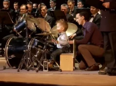 3-year-old drumming prodigy, viral drumming video, young drummer leads orchestra, Minute of Fame drumming, child drummer viral sensation, talented young musician, drumming prodigy talent show, 3-year-old drummer performance, young drummer steals spotlight, viral talent show performance