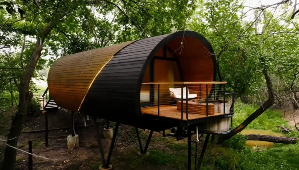 Barrel Tiny House, Tiny house design, Minimalistic living, Sustainable tiny homes, Compact living spaces, Eco-friendly tiny house, Tiny house community, Creative small space living, Tiny home lifestyle, Efficient tiny house layout