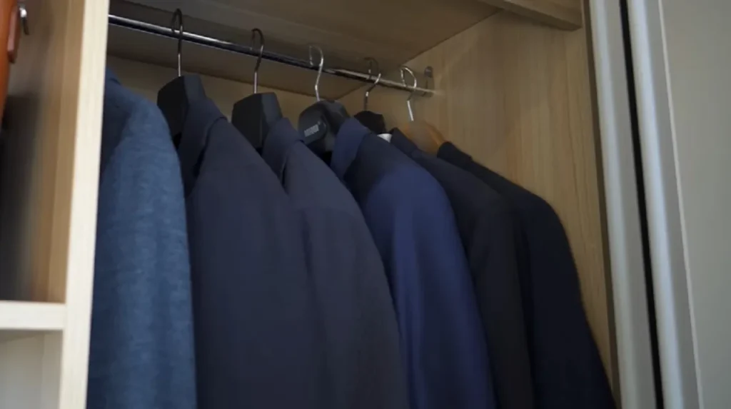 closet organization, wardrobe, declutter, storage, organizing tips, home organization, closet design, space saving, uniform hangers, drawer organization