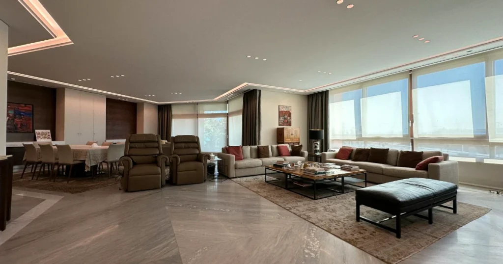 flooring ideas, LVT flooring, carpet, laminate flooring, engineered wood, home renovation, interior design, flooring options, maintenance, budget