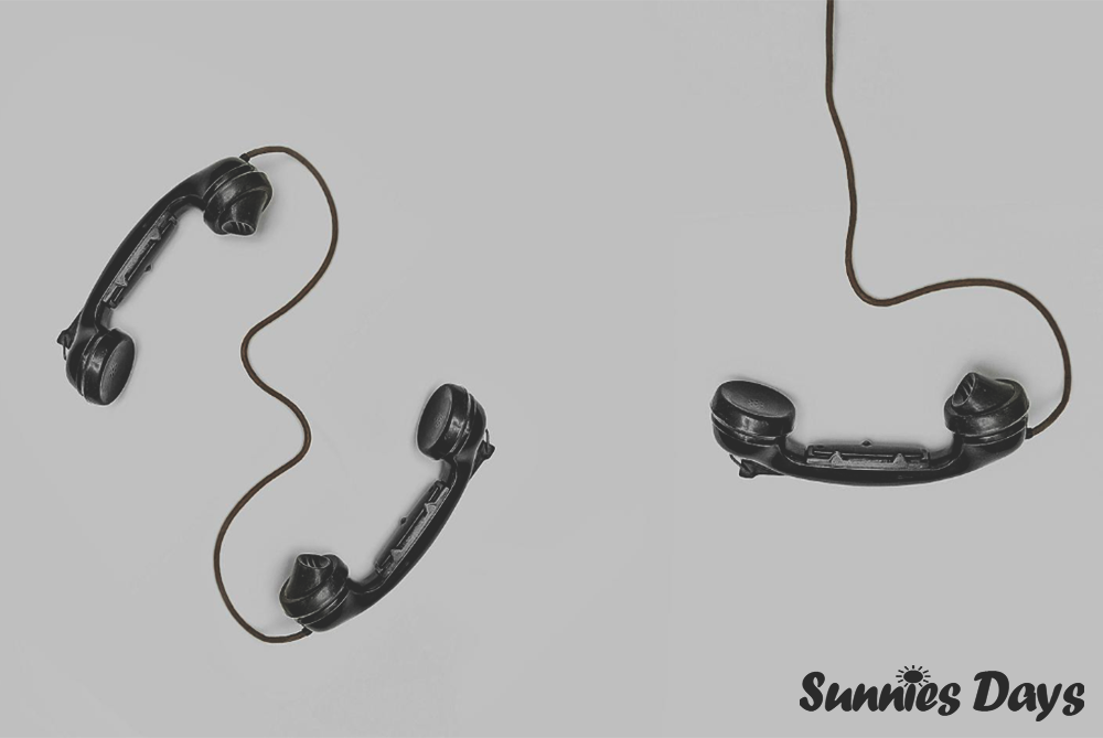 contact, sunnies days