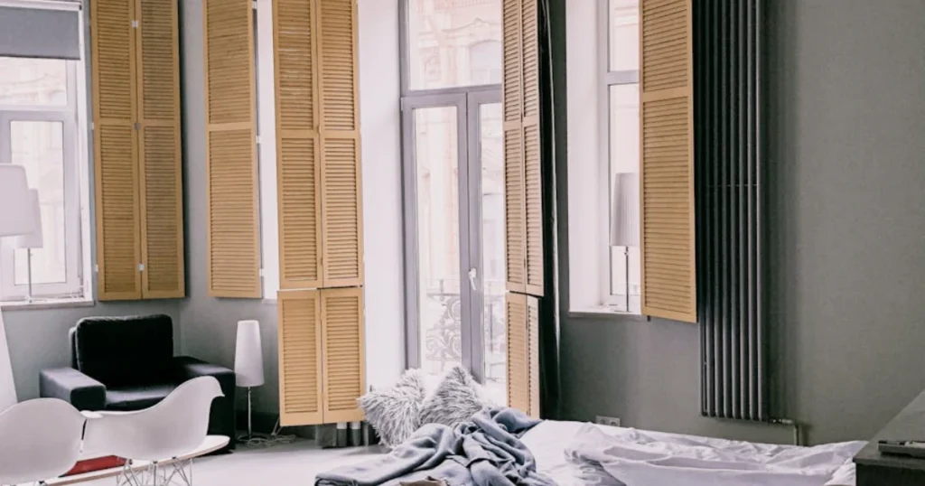 brighten room, dark room, lighting hacks, paint colors, mirrors, plants, home decor, interior design, light, accessories