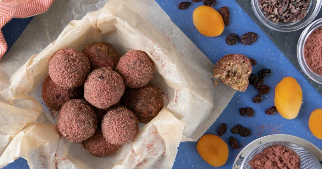 dry fruit, chocolate, dessert, no-bake, recipe, almonds, cashews, pistachios, easy dessert, quick recipe