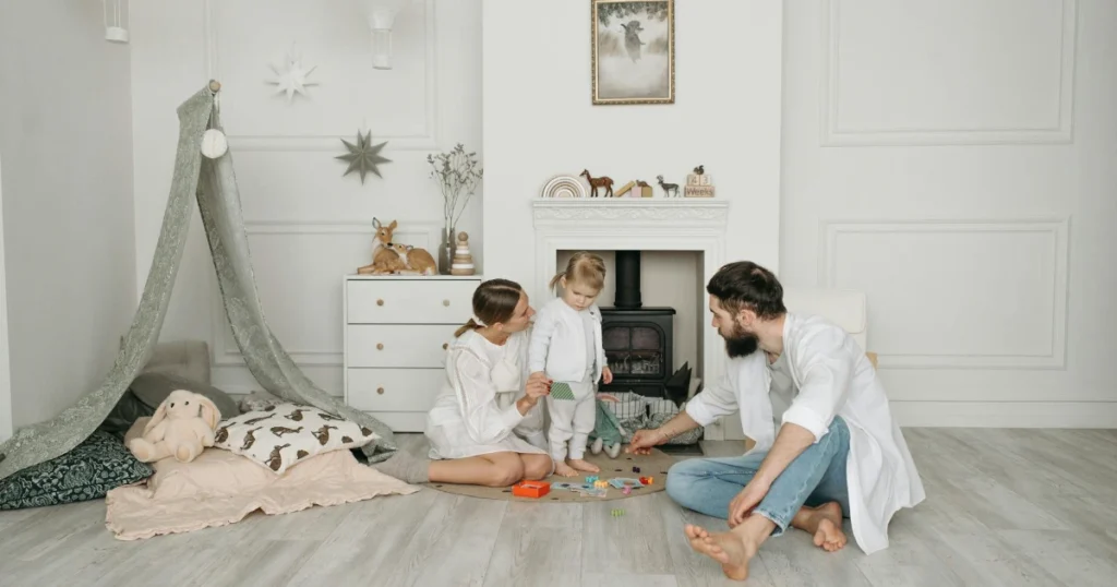 indoor scavenger hunt for kids,scavenger hunt clues for children,how to host indoor treasure hunt,fun indoor games for kids,creative scavenger hunt ideas,kids adventure activities,indoor party games for kids,DIY scavenger hunt,scavenger hunt riddles for kids,treasure hunt at home