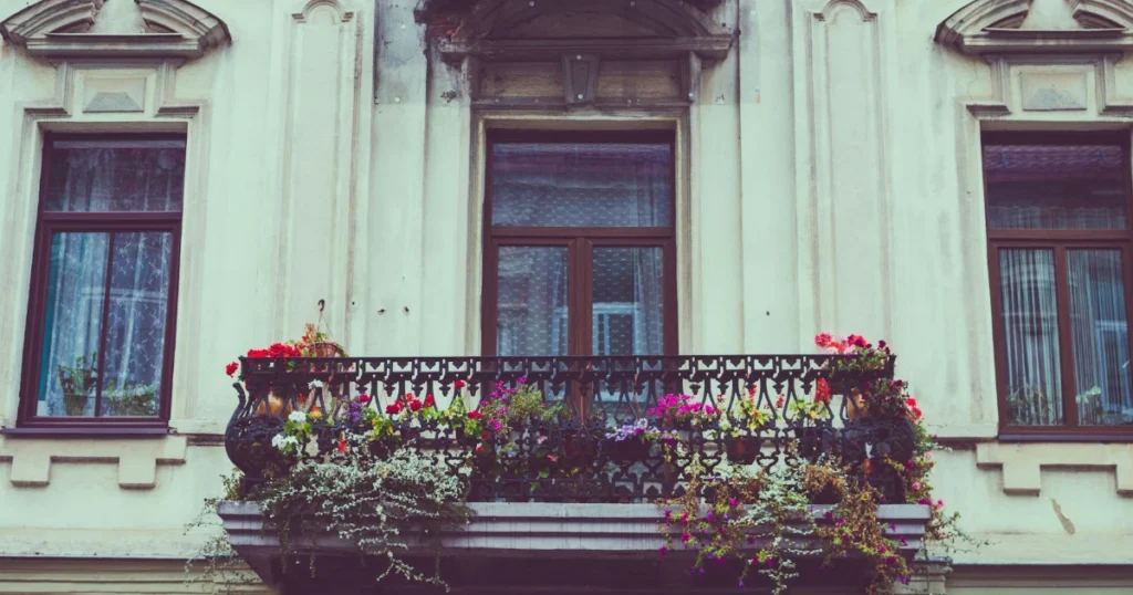 balcony garden, apartment garden, balcony makeover, small space gardening, plant design